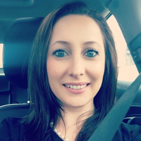 Meet your Posher, Alina