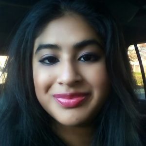 Meet your Posher, Rocio