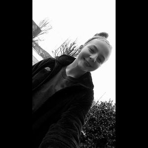 Meet your Posher, Brooke