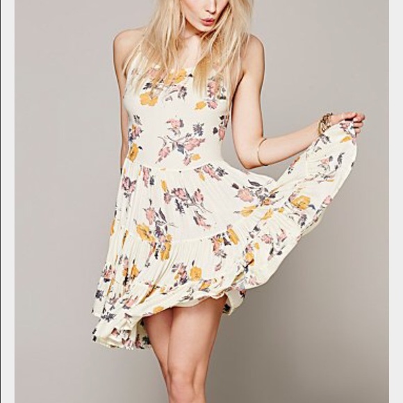 ISO free people circle of flowers slip MED/LG