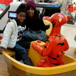 Meet your Posher, Sharon