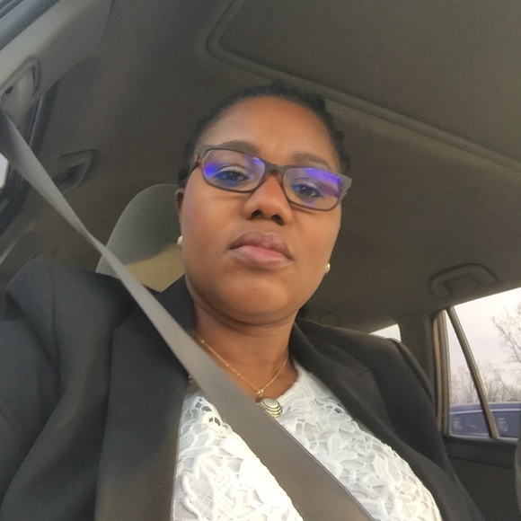 Meet your Posher, Adwoa