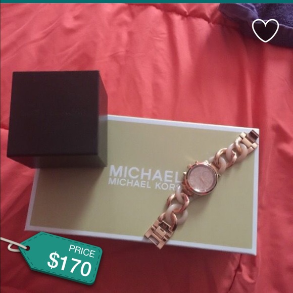 Watch brand new comes with box and links