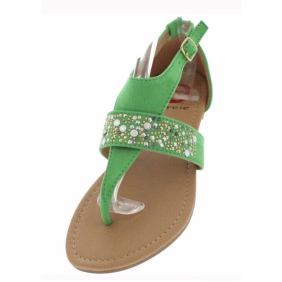 Shoes - ✳️ SALE ✳️ Emerald green sandal Sz 8 or 8.5