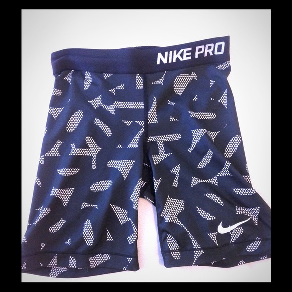 NIke Pro Black/White Spandex Running Shorts!