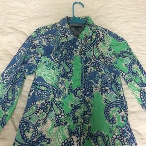 Gently used Tommy Hilfiger button down S/P