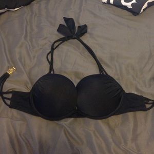 Victoria's Secret bombshell swim