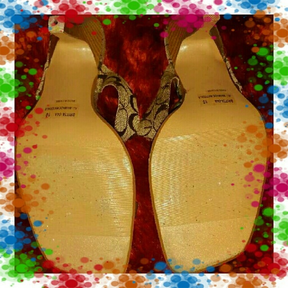 Tan color heels - Picture 2 of 3