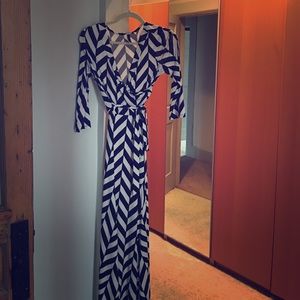 Super comfy 3/4 sleeve maxi!