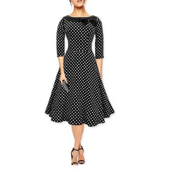 Dresses & Skirts - Black/white vintage dress material: cotton