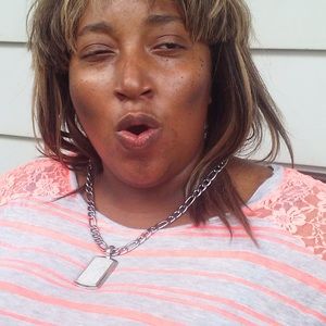 Meet your Posher, Tanika