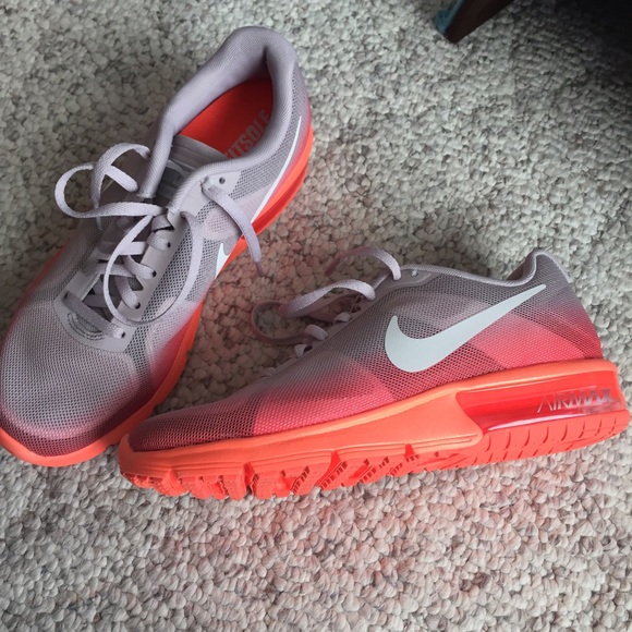 Nike Air Max Sequent