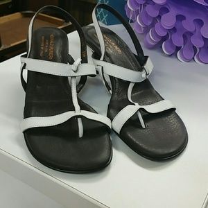 White Donald  J Pliner Sandals