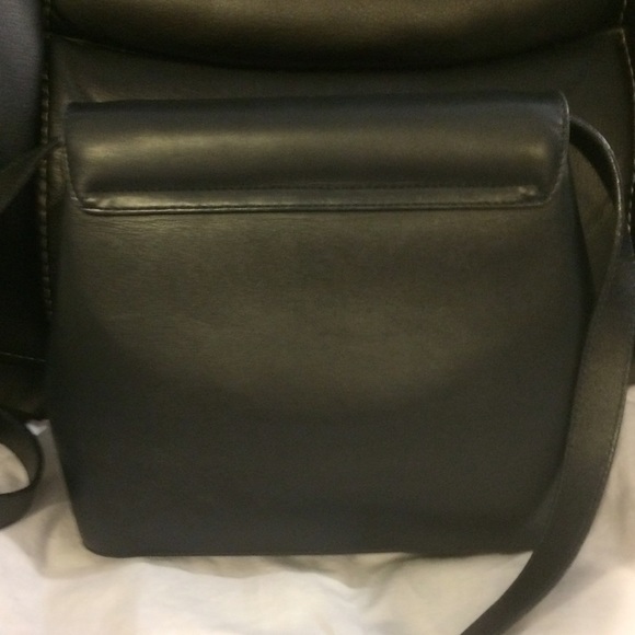 📢 BEAUTIFUL Salvatore Ferragamo Vintage Crossbody - Picture 3 of 4