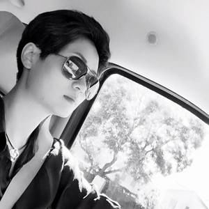 Meet your Posher, Samsam