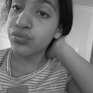 Meet your Posher, Yulisbel