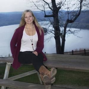 Meet your Posher, Maggie