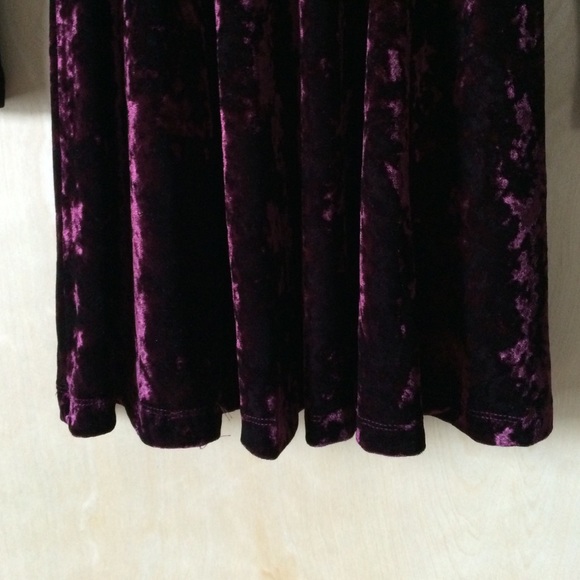 Forever 21 Velvet Skater Dress - Picture 2 of 3