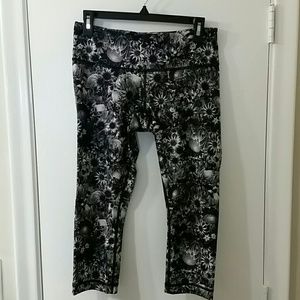 Lululemon Wunder Under Crop Pants