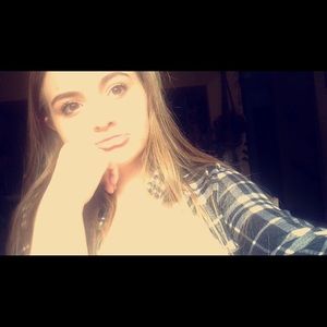 Meet your Posher, Jillian