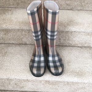 Burberry rain boots