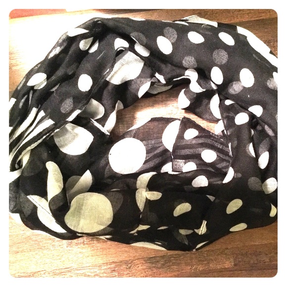 Light Weight Infinity Scarf