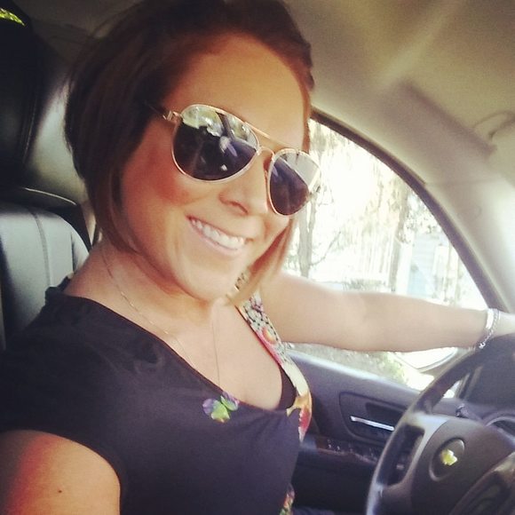 Meet your Posher, Heather