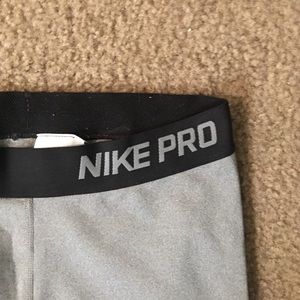 NIKE PRO Leggings 💕 Size M