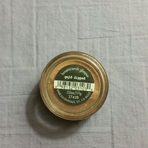 BareMinerals Loose Eyes had so