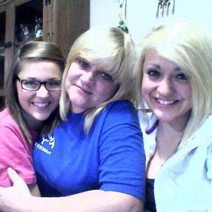 Meet your Posher, Chelia