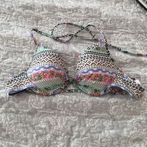 Victoria's Secret Underwire Bikini Top