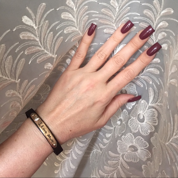 🏆HOST PICK🏆I Love Mom Bracelet gold - Picture 2 of 4