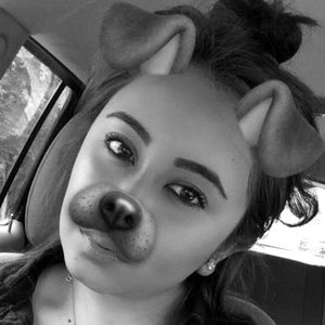 Meet your Posher, Marisol