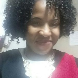 Meet your Posher, Lynda