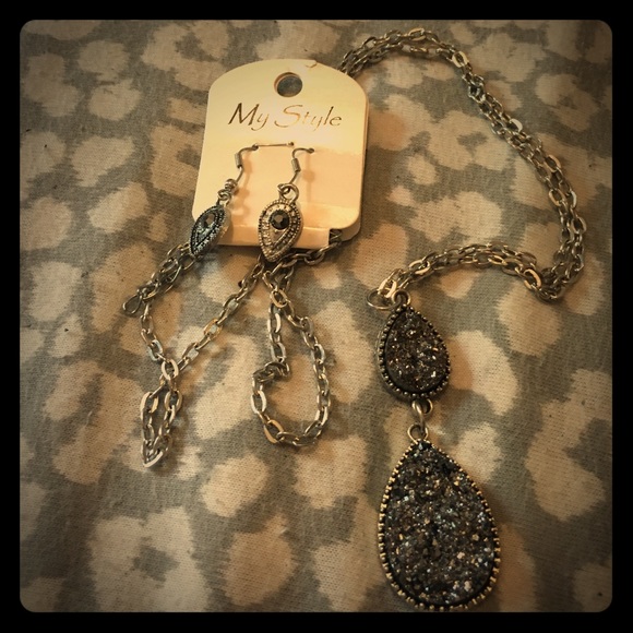 Brand new!!! My style necklace and earring set.