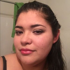 Meet your Posher, Carina