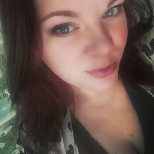 Meet your Posher, Kara