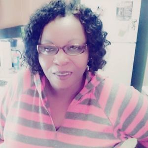 Meet your Posher, Connie