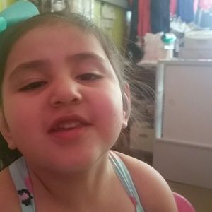 Meet your Posher, Lilia