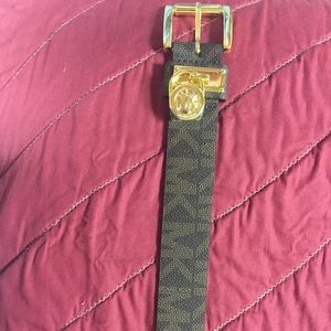 Michael Kors belt