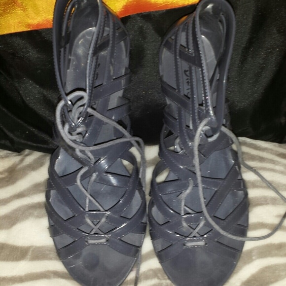Strappy jelly shoes.