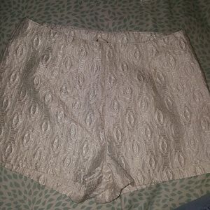 White dressy pattern