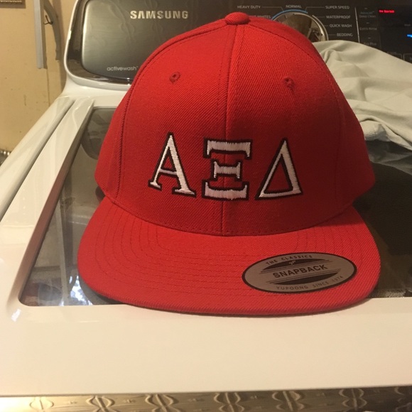 Alpha Xi Delta hat