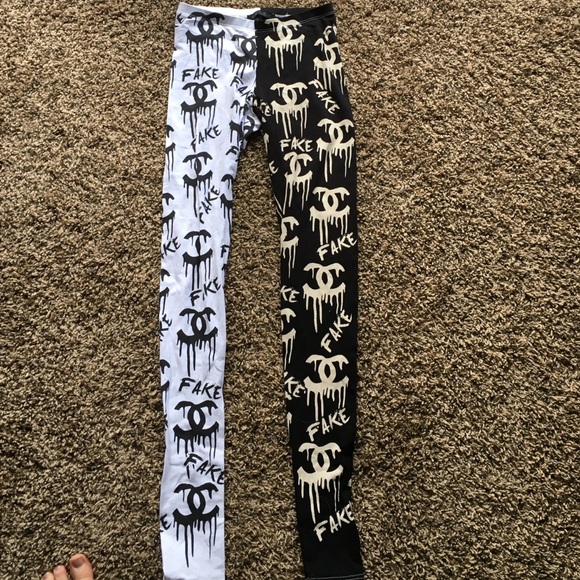 Anti-Chanel leggings Hot Topic