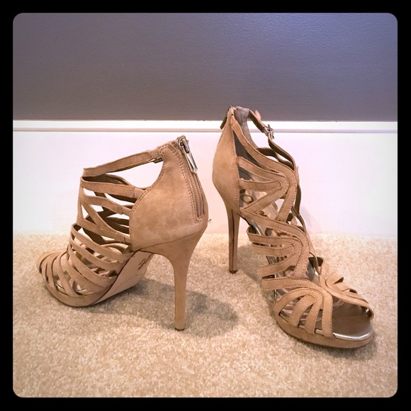 Sam Edelman Eve Nude Suede Heels