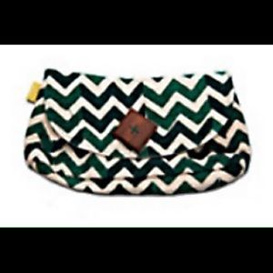 Emerald Chevron Clutch