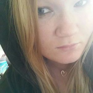 Meet your Posher, Janielle