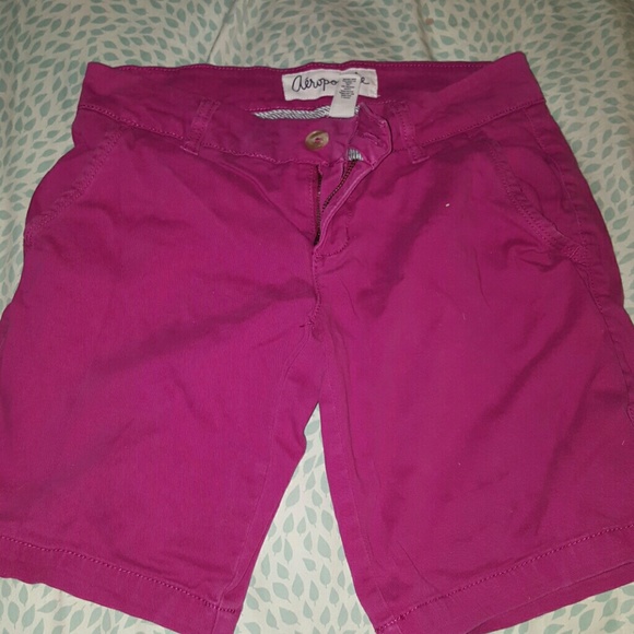Magenta Bermuda shorts