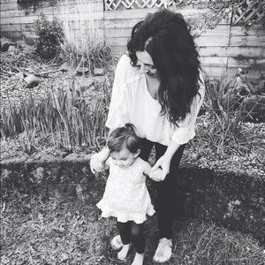 Meet your Posher, Leah