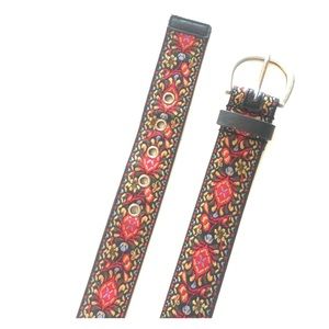 Bohemian embroidered belt